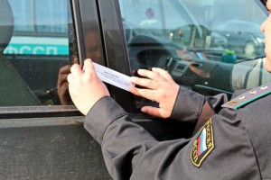 В Астраханской области за долги арестовали 8 машин