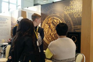 Астраханский музей-заповедник показал в Москве «Золото сарматов»