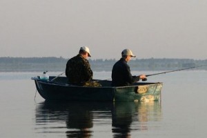 В Астраханской области разыскивают пропавшего без вести рыбака