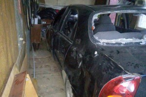 В Астрахани из-за обиды на возлюбленную мужчина разбил чужую машину