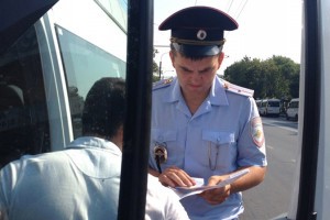 Водители с иностранными правами больше не могут работать в России