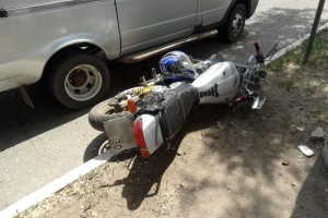 Мотоциклист пострадал в ДТП с маршруткой в Астрахани