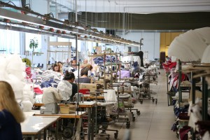 Продукция астраханской швейной фабрики «Дельта» пользуется повышенным спросом