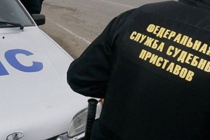 В Астраханской области выявили 77 должников
