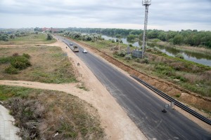 В Приволжском районе Астраханской области успешно реализуется программа капремонта дорог