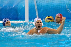 Астраханец в составе сборной России по водному поло проиграл Хорватии
