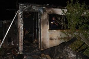 В Астраханской области из-за грозового разряда сгорела дача