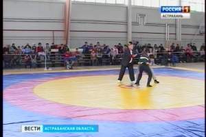 В Астрахани прошёл открытый турнир по борьбе на поясах "корэш"