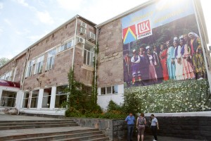 В посёлке Лиман Астраханской области завершается реконструкция центра культуры и досуга