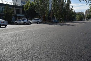В Астрахани на нескольких улицах завершается ремонт дорог