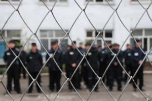 В Астрахани будут судить заключённых из Волгограда за телефонные вымогательства