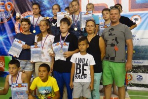 Астраханские кикбоксёры привезли с турнира в Анапе 44 медали