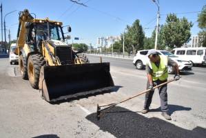 В Астрахани отремонтируют 90 улиц