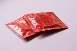 ФАС представит в III квартале предложения по снижению цен на презервативы