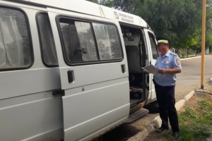 В Астраханской области маршрутные такси с неисправной механикой перевозили пассажиров