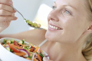 Американские учёные выяснили, что   «лёгкая»  пища омолаживает организм