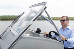 Дмитрий Медведев поручил заняться экологией Волги, включая малые реки и притоки