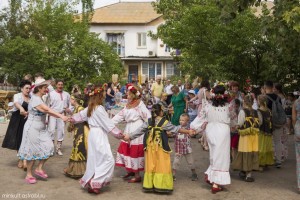В Астрахани яблочный спас отметят праздничным концертом