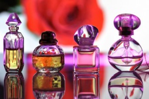 В России работают над возможностью импортозамещения парфюмерии и косметики