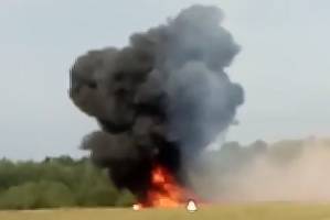 В Сети появилось видео крушения самолета Ан-2 во время авиашоу