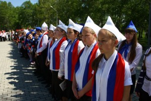 В Астрахани собрались школьники из бывших уездных городов губернии