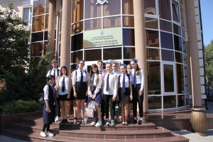 Ученики астраханской гимназии №1 посетили следственное управление