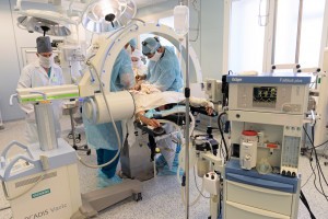 Астраханские нейрохирурги успешно провели сложную операцию на головном мозге