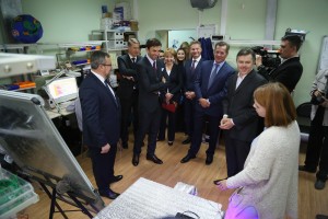 Министр РФ Михаил Абызов посетил региональный школьный технопарк в Астрахани