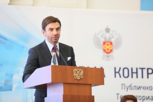 Министр РФ и руководитель Росздравнадзора посетили школьный технопарк в Астрахани