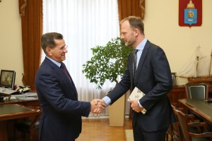 Губернатор Александр Жилкин встретился с руководством компании «Буми Армада Берхад»