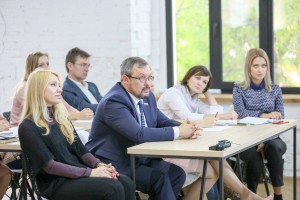 В Астрахани проходит семинар по благоустройству территории