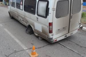 6-летняя девочка пострадала в ДТП с маршруткой в Астрахани