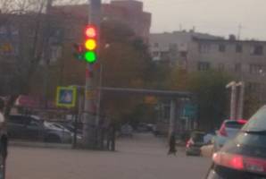 В Астрахани появился странный светофор
