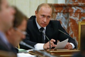 Путин поручил найти решение для  снижения коммерческих долгов регионов