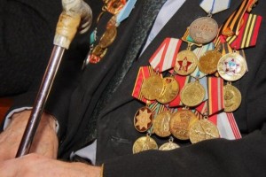 В Астрахани с 90-летнего ветерана потребовали заплатить налоги за несуществующую фирму