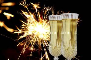 Перед Новым годом будут проверять качество шампанского и коньяка