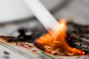 В Астраханской области из-за непотушенной сигареты сгорел мужчина