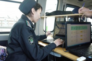 В Астрахани судебные приставы сняли с линии маршрутку с пассажирами