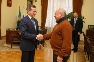 Александр Жилкин встретился с президентом Ассоциации книгоиздателей России