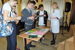 Астраханские врачи рассказывают школьникам о вреде наркотиков