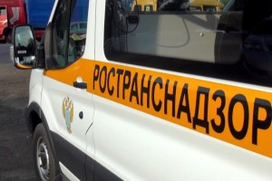 В Астраханской области водители маршрутных такси выходили на линию без прав