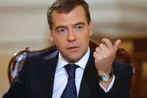 Дмитрий Медведев: бедность  - одна из самых кричащих проблем нашей экономики