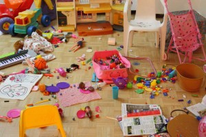 Большое количество игрушек негативно влияет на детскую психику