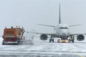 Очередной самолет совершил в Астрахани вынужденную посадку