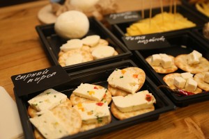 Астраханские производители осваивают уникальные виды сырной и молочной продукции