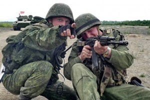 Военные Каспийской флотилии выполнили боевые стрельбы из АК-74 и пистолета Макарова