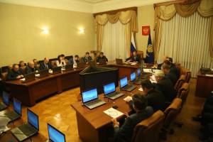 Астраханскому губернатору доложили о ситуации на дорогах