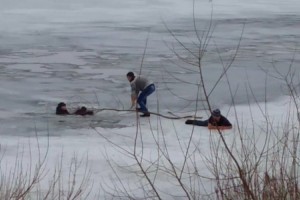 В Астраханской области 10-летний мальчик провалился под лёд