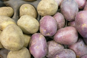 Картошка по показательным расценкам: как менялись цены на овощи в уходящем году
