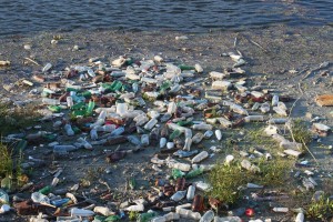 Загрязненную астраханскую реку запретили использовать для стоянки теплоходов